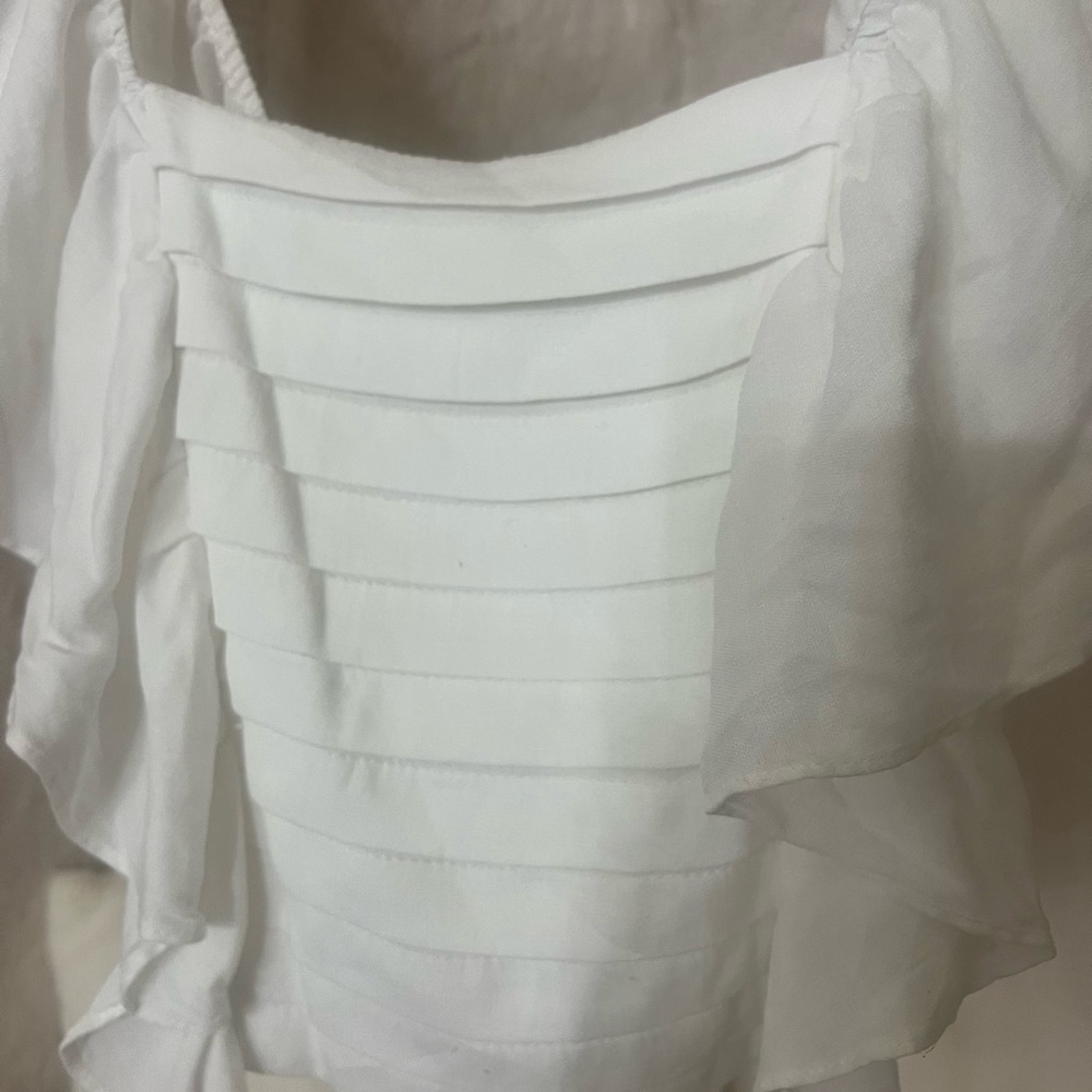 DO+BE White Ruffled Blouse - Picture 2 of 3